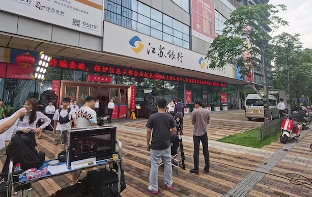 制作企業(yè)廣告宣傳片，讓企業(yè)挺立潮頭